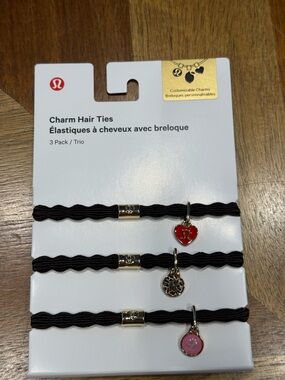 Lululemon Charm Hair Tie Set with Red and Gold Charms new